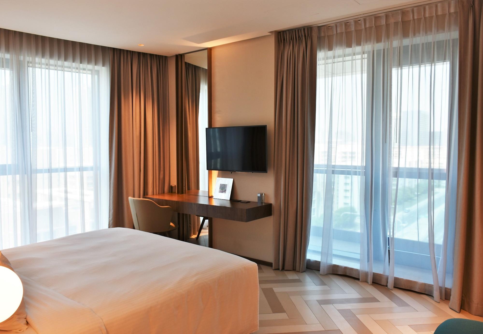 Millennium Place Barsha Heights Hotel Apartments Дубай Экстерьер фото